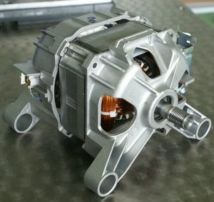 Двигатель 1ВА6750-2-0026 - изображение №1